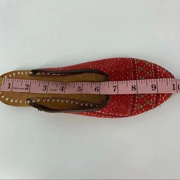 Jutti Leather & fabric handmade Indian party shoes - Picture 7 of 9